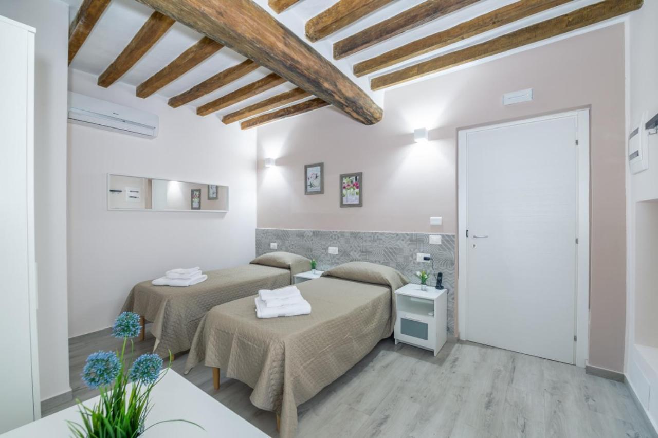 Residenza Borgo Guazzo Hotell Parma Exteriör bild
