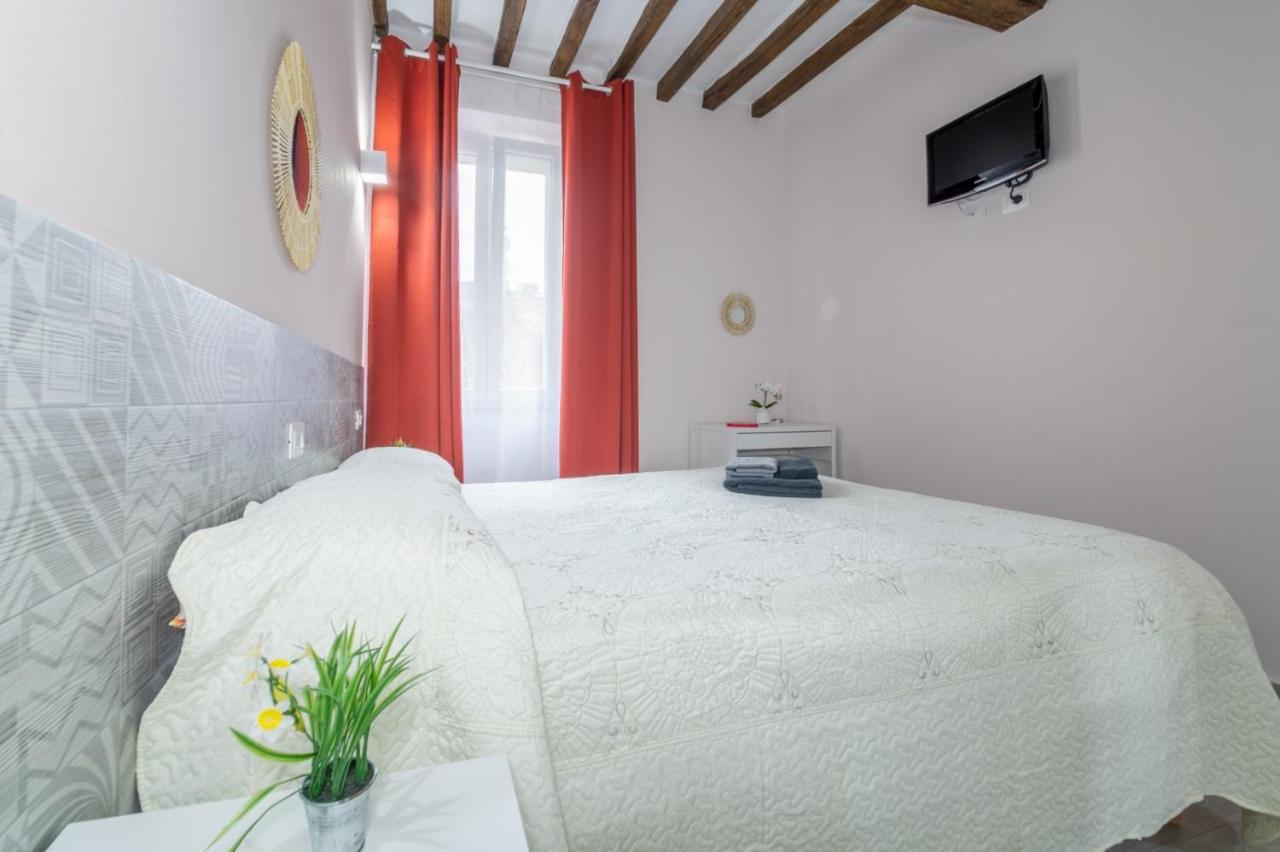 Residenza Borgo Guazzo Hotell Parma Exteriör bild