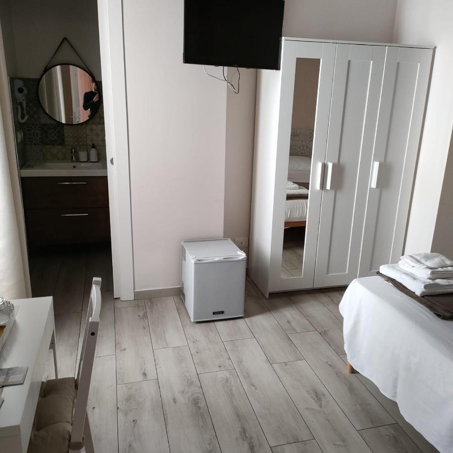 Residenza Borgo Guazzo Hotell Parma Exteriör bild